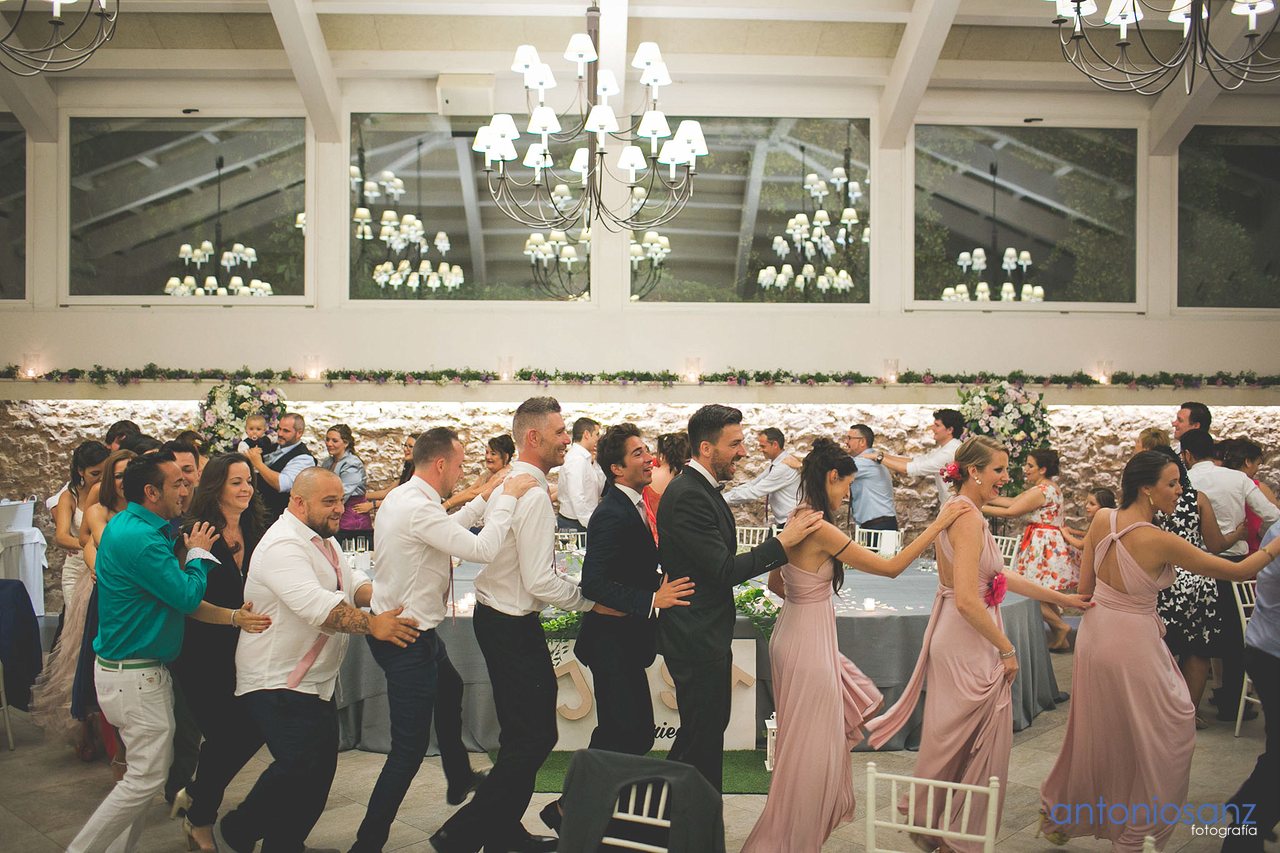 Boda