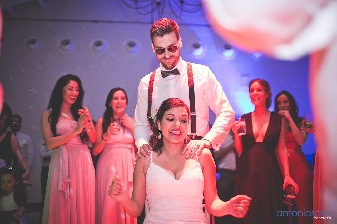 Boda