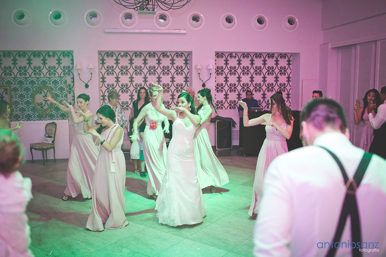 Boda